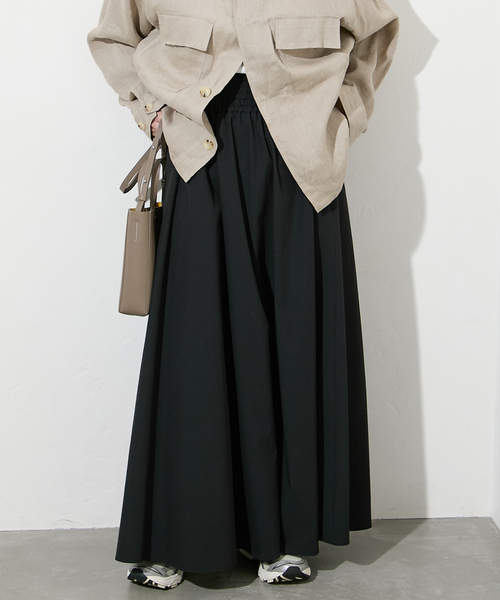 JOURNAL STANDARD（ジャーナルスタンダード）の「【撥水/接触冷感/洗える/UVカット】リネンナイロンストレッチギャザースカート（スカート・レディース・ブラック/ブラウン・36/38）」の7枚目の写真
