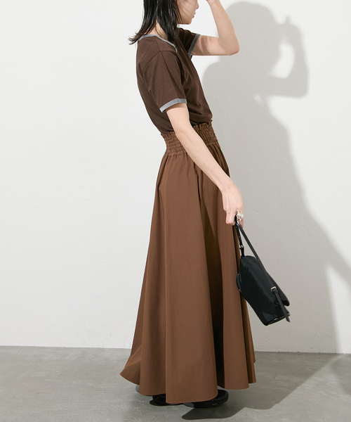 JOURNAL STANDARD（ジャーナルスタンダード）の「【撥水/接触冷感/洗える/UVカット】リネンナイロンストレッチギャザースカート（スカート・レディース・ブラック/ブラウン・36/38）」の11枚目の写真