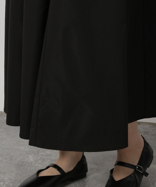 LAKOLE（ラコレ）の「袖バルーンタックワンピース / 326952（ワンピース・レディース・ブラック/ライトベージュ/ブルー・FREE）」の15枚目の写真