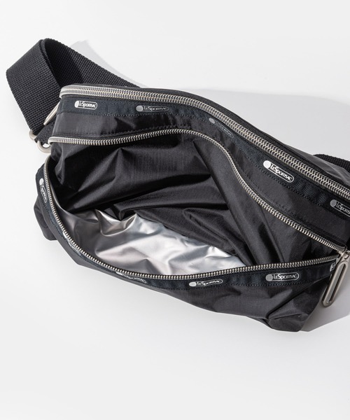 LeSportsac（レスポートサック）の「LeSportsac ESSENTIAL BELT BAG レスポートサック エッセンシャル ボディバッグ（ボディバッグ/ウエストポーチ・レディース・ブラック・FREE）」の7枚目の写真