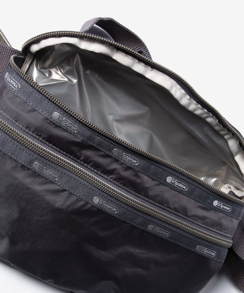 LeSportsac(レスポートサック)の「LeSportsac ESSENTIAL BELT BAG レスポートサック エッセンシャル ボディバッグ(ボディバッグ/ウエストポーチ・レディース・ブラック/グレー系1/ブラック系1・FREE)」の19枚目の写真