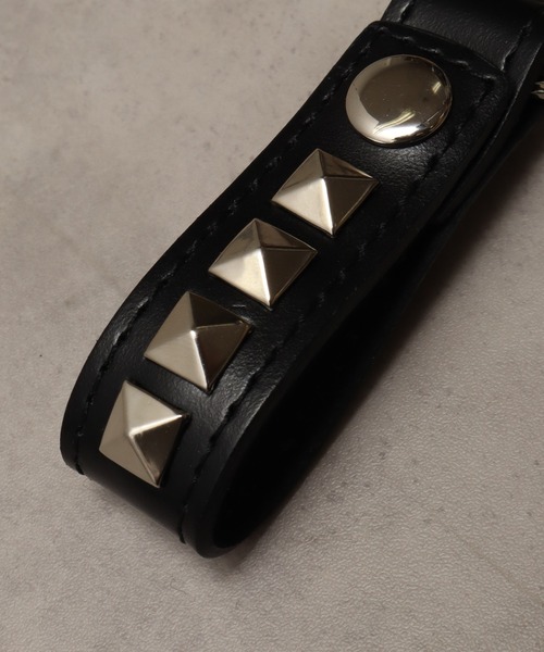 welise(ウェライズ)の「【welise/ウェライズ】ピラミッドスタッズカウレザーキーリング/キーホルダー(キーホルダー・メンズ・ホワイト/ブラック/ダークブラウン・FREE)」の13枚目の写真