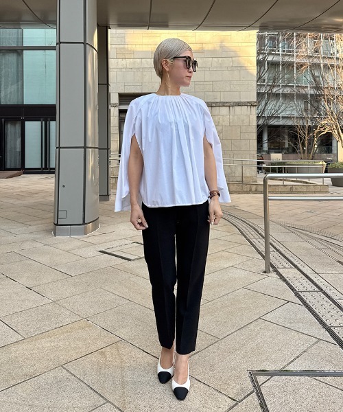 JENNE(ジェンヌ)の「スタイルカバーケープ風トップス(Tシャツ/カットソー・レディース・ネイビー/ホワイト・SMALL/MEDIUM/LARGE)」の15枚目の写真