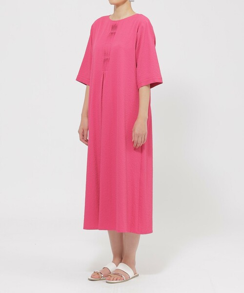 EVEX by KRIZIA(エヴェックスバイクリツィア)の「【L】【ウォッシャブル】サッカーストレッチタックワンピース(ワンピース・レディース・ダークネイビー/ピンク・44)」の6枚目の写真