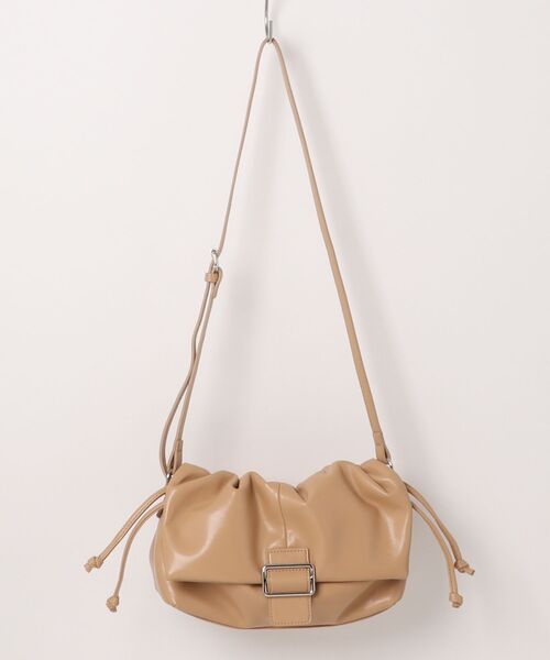 FINEnough(ファインナフ)の「バックルデザインハンドル2WAYショルダーバッグ(ショルダーバッグ・レディース・ブラック/ベージュ/アイボリー・FREE)」の6枚目の写真