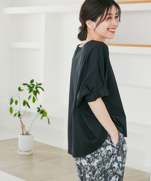 URBAN RESEARCH DOORS（アーバンリサーチドアーズ）の「『仁村紗和さん着用』『UR TECH』サマシェアタックスリーブプルオーバー（Tシャツ/カットソー・レディース・オレンジ/ブラック/オフホワイト/ブルー・MEDIUM）」の3枚目の写真