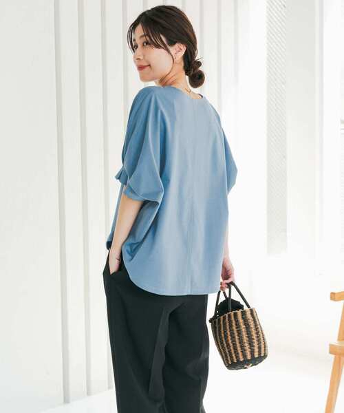 URBAN RESEARCH DOORS（アーバンリサーチドアーズ）の「『仁村紗和さん着用』『UR TECH』サマシェアタックスリーブプルオーバー（Tシャツ/カットソー・レディース・オレンジ/ブラック/オフホワイト/ブルー・MEDIUM）」の7枚目の写真