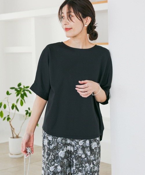 URBAN RESEARCH DOORS（アーバンリサーチドアーズ）の「『仁村紗和さん着用』『UR TECH』サマシェアタックスリーブプルオーバー（Tシャツ/カットソー・レディース・オレンジ/ブラック/オフホワイト/ブルー・MEDIUM）」の17枚目の写真