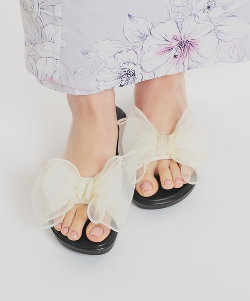 Honeys（ハニーズ）の「下駄サンダル（サンダル・レディース・コーラルピンク/アイボリー/パープル系その他/アイボリー系・M/LL/L）」の2枚目の写真