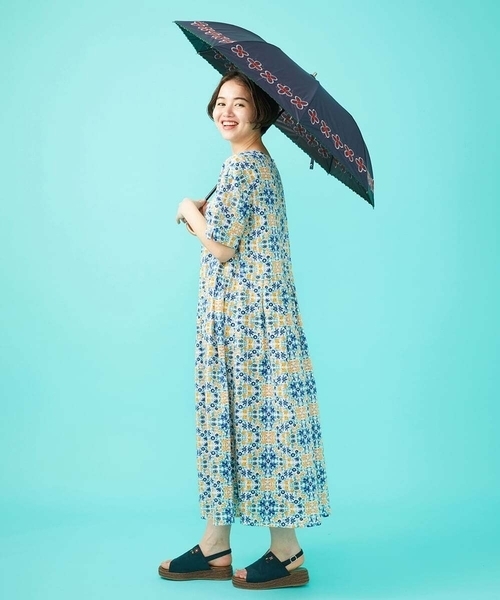 Jocomomola（ホコモモラ）の「【日本製】Rosa flamenco フラワープリントタックワンピース（ワンピース・レディース・ブルー/ピンク・40）」の14枚目の写真