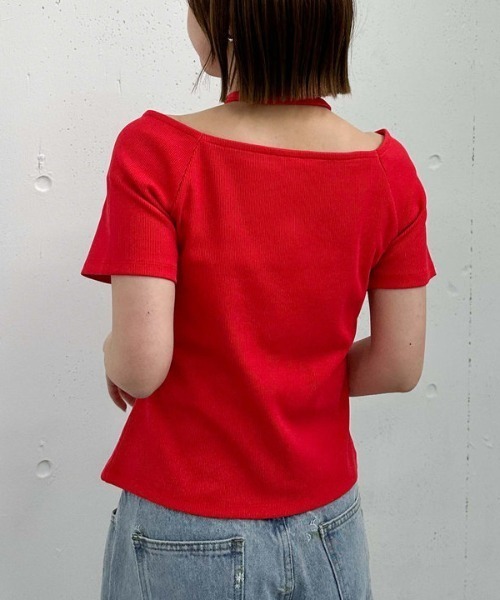 archives(アルシーヴ)の「FボタンオフショルリブTOPS(Tシャツ/カットソー・レディース・オートミール/レッド/ブラック・MEDIUM)」の14枚目の写真