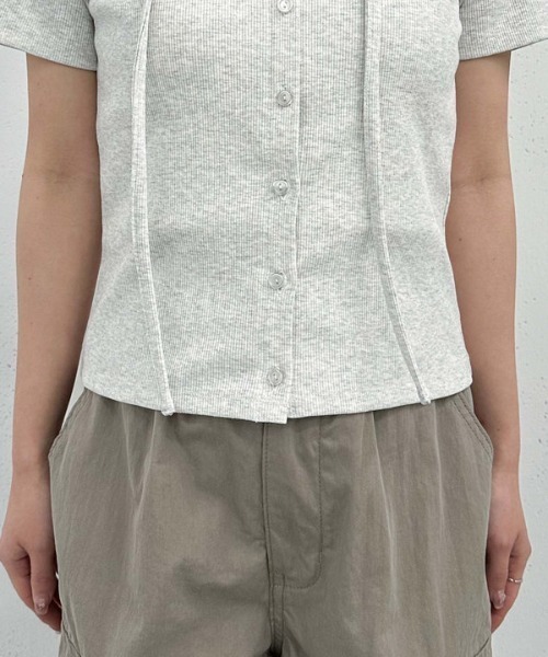 archives(アルシーヴ)の「FボタンオフショルリブTOPS(Tシャツ/カットソー・レディース・オートミール/レッド/ブラック・MEDIUM)」の5枚目の写真