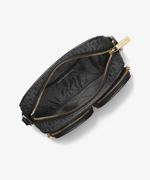 MICHAEL KORS(マイケルコース)の「JET SET ITEM ポケット クロスボディ ウィズ アタッチ ミディアム - MKシグネチャー(ショルダーバッグ・レディース・ブラック・FREE)」の8枚目の写真