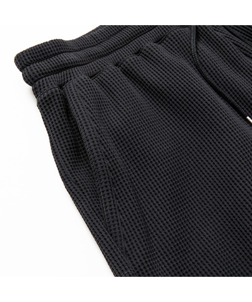 meanswhile（ミーンズワイル）の「SOLOTEX Easy Shorts（その他パンツ・メンズ・ベージュ/ブラック・2(M)/3(L)/4(XL)）」の6枚目の写真