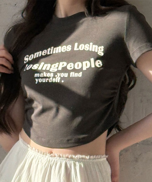 VEILA(ヴェイラ)の「ギャザーショート丈カットソー(Tシャツ/カットソー・レディース・チャコール/ブラック・フリー)」の15枚目の写真