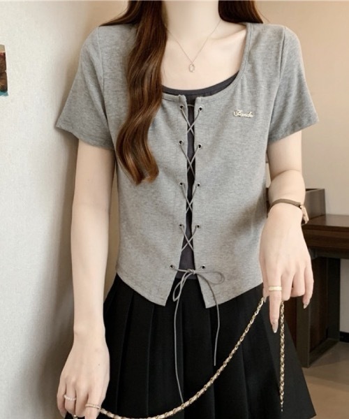 FUNdaysion(ファンデイション)の「レースアップレイヤード風半袖トップス(Tシャツ/カットソー・レディース・アイボリー/ブラック/グレー・M)」の14枚目の写真