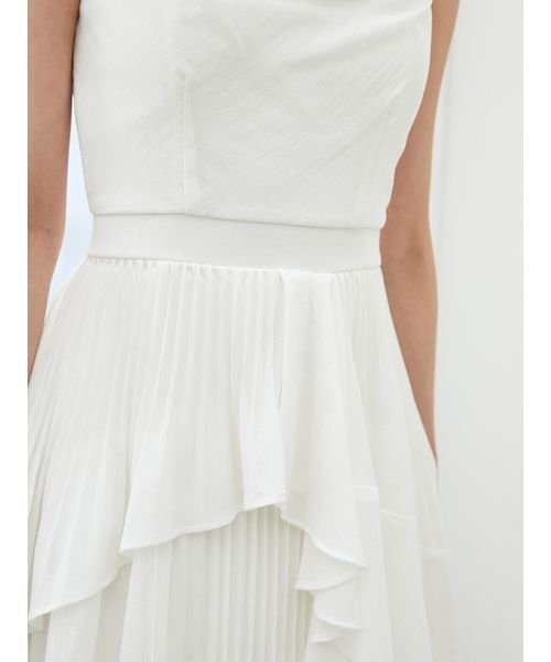 SNIDEL(スナイデル)の「アシメントリーティアードキャミワンピース(ワンピース・レディース・モカ/ホワイト/その他・0/1)」の13枚目の写真