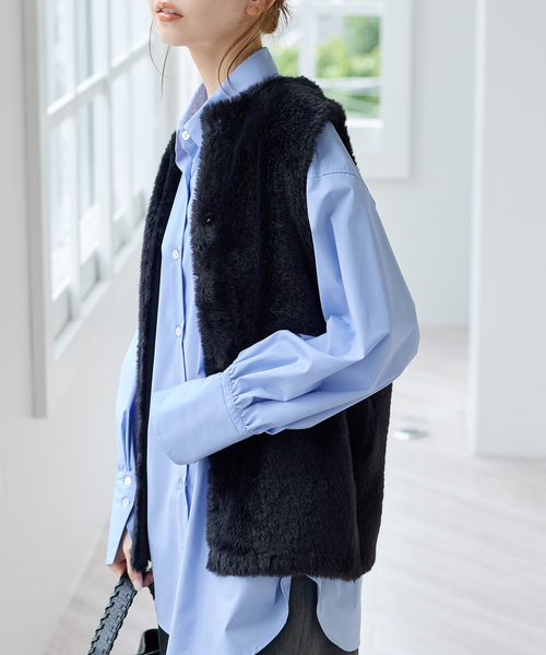 JOURNAL STANDARD(ジャーナルスタンダード)の「《追加》ダブルフェイスフェザークルーネックベスト(ベスト・レディース・ブラウン/ベージュ/ブラック・FREE)」の1枚目の写真