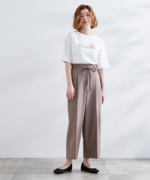 grove（グローブ）の「【UVカット/二の腕カバー】ハーフスリーブロゴTシャツ（Tシャツ/カットソー・レディース・オフホワイト/ライトベージュ/グレー系その他/ホワイト系3・02/03/04/01/05）」の5枚目の写真