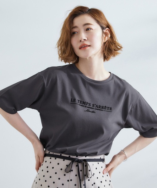 grove（グローブ）の「【UVカット/二の腕カバー】ハーフスリーブロゴTシャツ（Tシャツ/カットソー・レディース・オフホワイト/ライトベージュ/グレー系その他/ホワイト系3・02/03/04/01/05）」の3枚目の写真