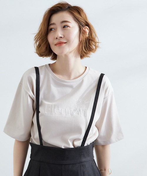 grove（グローブ）の「【UVカット/二の腕カバー】ハーフスリーブロゴTシャツ（Tシャツ/カットソー・レディース・オフホワイト/ライトベージュ/グレー系その他/ホワイト系3・02/03/04/01/05）」の4枚目の写真
