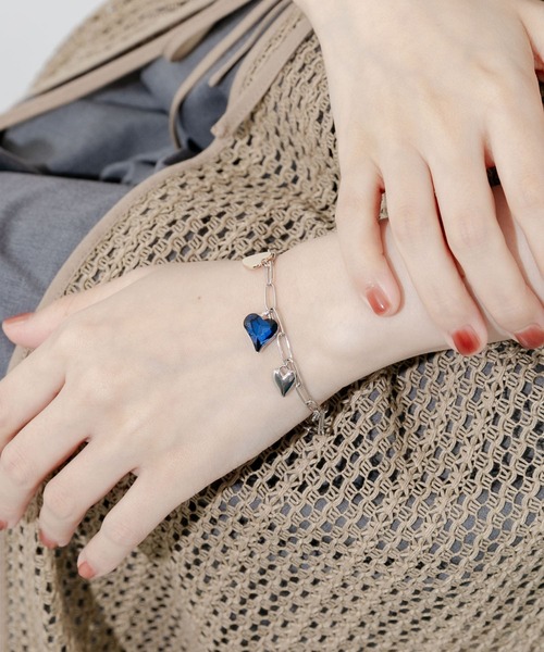 SMELLY(スメリー)の「メタルハートチャームブレスレット(ブレスレット・レディース・シルバー系その他・-)」の3枚目の写真