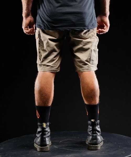 VOLCOM(ボルコム)の「【VOLCOM/ボルコム】 WORKWEAR CALIPER WORK SHORTS /カーゴショートパンツ(その他パンツ・メンズ・ネイビー/ブラック/ブラウン系その他・31inch/36inch/30inch/32inch/34inch)」の5枚目の写真