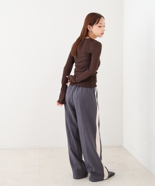 Bab(バブ)の「ボタンタンクセット ヘンリーネックトップス(Tシャツ/カットソー・レディース・ブラック/ブラウン/ネイビー/杢グレー・M)」の22枚目の写真