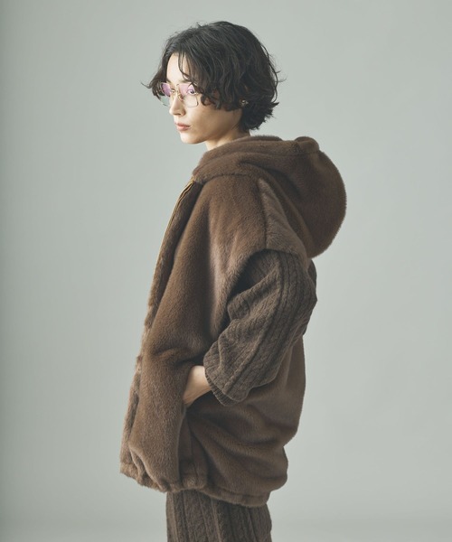 Curensology（カレンソロジー）の「Curensology(カレンソロジー)/ファーフーディーベスト（ベスト・レディース・ブラック/ブラウン/ナチュラル・FREE）」の4枚目の写真