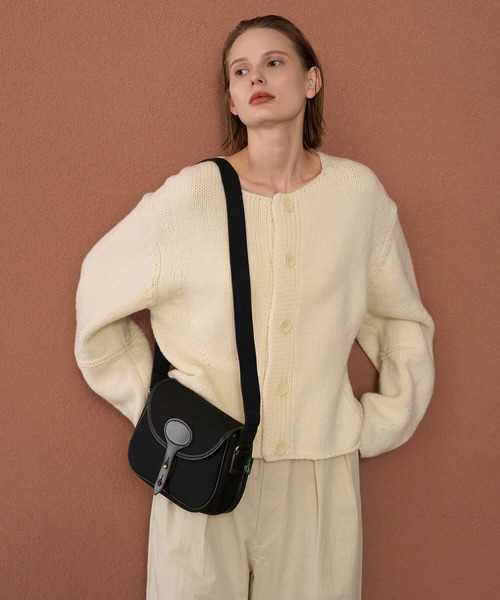 BRADY（ブレディー）の「Brady | COLNE（ショルダーバッグ・レディース・ブラック/カーキ/ブラウン・ONE）」の15枚目の写真