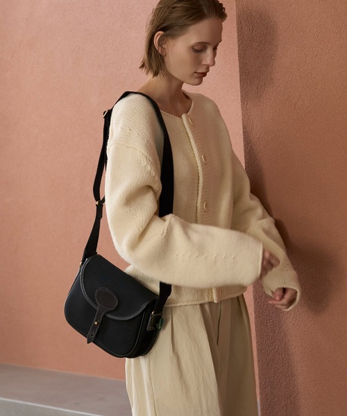 BRADY（ブレディー）の「Brady | COLNE（ショルダーバッグ・レディース・ブラック/カーキ/ブラウン・ONE）」の17枚目の写真