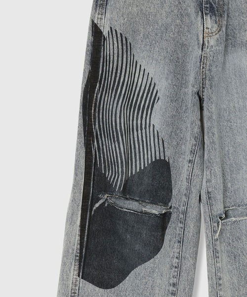 THINGS THAT MATTER(シングス ザット マター)の「AICON × KNEE CUTTING DENIM PANTS / アイコンニーカッティングデニムパンツ(デニムパンツ・レディース・ブルー・1/2)」の5枚目の写真