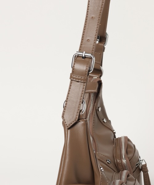 3.3 Field Trip （3.3フィールドトリップ）の「3.3 Field Trip／3ポケットショルダーバッグ（ショルダーバッグ・レディース・ブラック/ブラウン・ONE SIZE）」の11枚目の写真