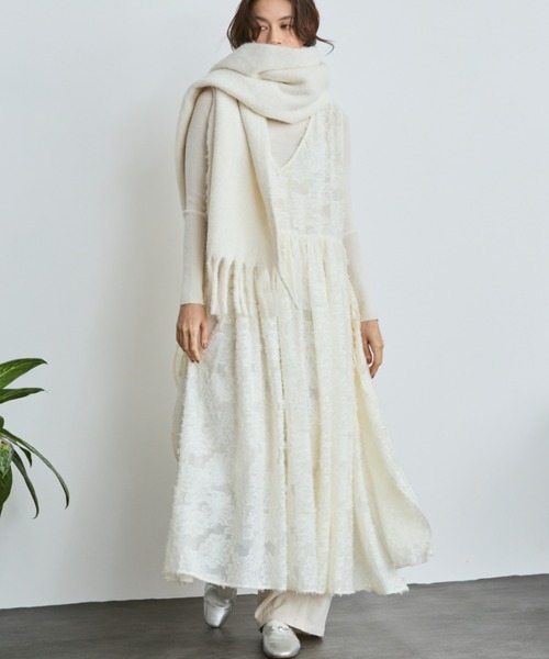 Libra Cue（リブラ キュー）の「フェザーサイドリボンジレワンピース（ワンピース・レディース・アイボリー/ブラック・FREE）」の9枚目の写真