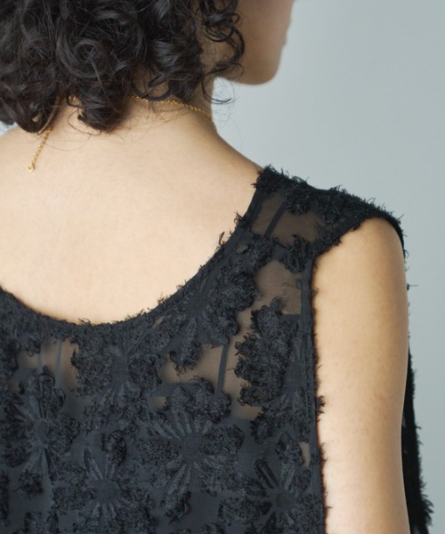 Libra Cue（リブラ キュー）の「フェザーサイドリボンジレワンピース（ワンピース・レディース・アイボリー/ブラック・FREE）」の15枚目の写真