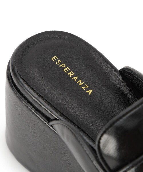 ESPERANZA(エスペランサ)の「厚底サボローファー(サンダル・レディース・ホワイト×ブラック/ブラック・L/M/S/LL)」の5枚目の写真