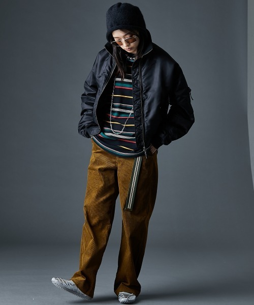 GEVS.（ジェイヴィス）の「フェイクファーカラーMA-1ブルゾン＜大きいサイズ有＞GEVS.（ブルゾン・レディース・ブラック/カーキ・5L/4L/3L/LL/L/M）」の11枚目の写真