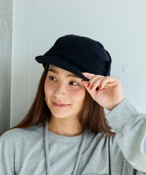 NANGA(ナンガ)の「NANGA × FREAK'S STORE/ナンガ × フリークスストア 別注 POLARTEC EAR FLAP CAP ポーラテックイヤーフラップキャップ(キャップ・メンズ・ブラック/ベージュ・ONE SIZE)」の6枚目の写真