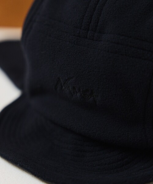 NANGA（ナンガ）の「NANGA × FREAK'S STORE/ナンガ × フリークスストア 別注 POLARTEC EAR FLAP CAP ポーラテックイヤーフラップキャップ（キャップ・メンズ・ブラック/ベージュ・ONE SIZE）」の7枚目の写真