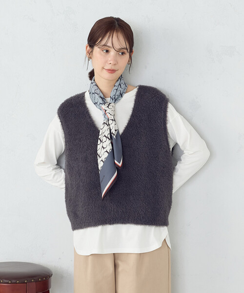 COMME CA ISM(コムサイズム)の「【ウォッシャブル】シャギー ニットベスト(ベスト・レディース・チャコール/ブルー/アイボリー/グレイッシュベージュ/サックスブルー/モカ・FREE)」の20枚目の写真