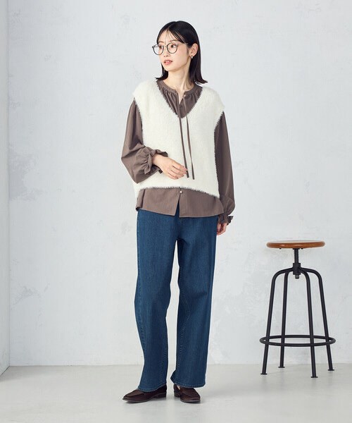 COMME CA ISM(コムサイズム)の「【ウォッシャブル】シャギー ニットベスト(ベスト・レディース・チャコール/ブルー/アイボリー/グレイッシュベージュ/サックスブルー/モカ・FREE)」の22枚目の写真
