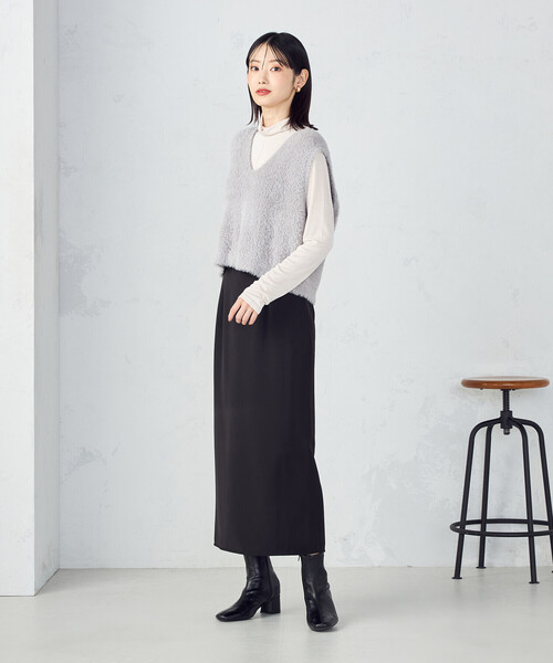 COMME CA ISM(コムサイズム)の「【ウォッシャブル】シャギー ニットベスト(ベスト・レディース・チャコール/ブルー/アイボリー/グレイッシュベージュ/サックスブルー/モカ・FREE)」の8枚目の写真