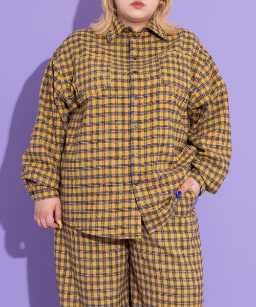 PUNYUS（プニュズ）の「チェックビッグシャツ（シャツ/ブラウス・レディース・ブラウン/ブルー/イエロー・4/3）」の3枚目の写真