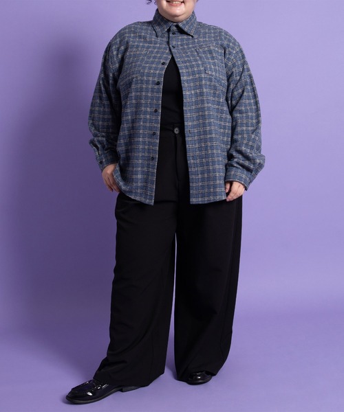 PUNYUS（プニュズ）の「チェックビッグシャツ（シャツ/ブラウス・レディース・ブラウン/ブルー/イエロー・4/3）」の10枚目の写真