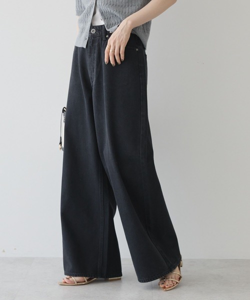 AMERICAN HOLIC（アメリカンホリック）の「ワイドデニム【WEB限定サイズ有り】（デニムパンツ・レディース・ブラック/ライトインディゴブルー/グレー・XS/L/M/S）」の14枚目の写真