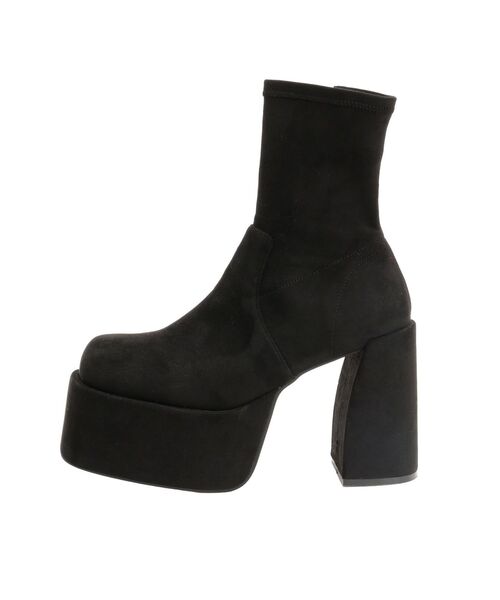 EMODA（エモダ）の「バルキープランプショートフィットブーツ（ブーツ・レディース・ブラック/アイボリー・SMALL/MEDIUM/LARGE）」の8枚目の写真