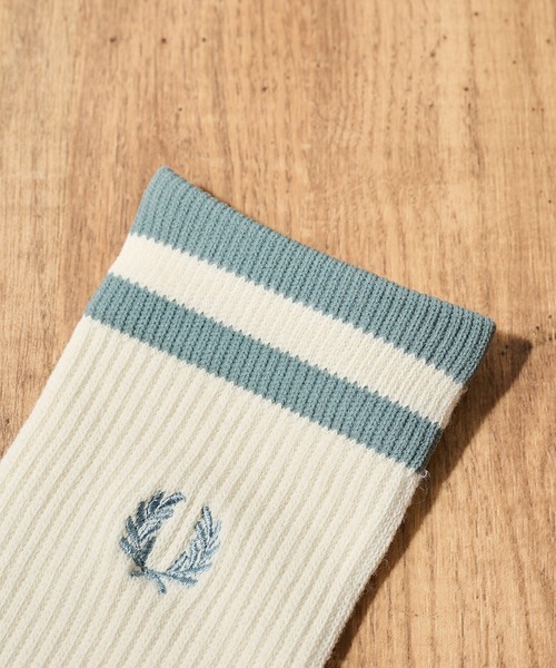 FRED PERRY（フレッドペリー）の「【FRED PERRY】TIPPED SPORTS SOCK F20010（ソックス/靴下・メンズ・ホワイト/ブルー系その他/オフホワイト/ブラック系1・25-27/23-25）」の6枚目の写真