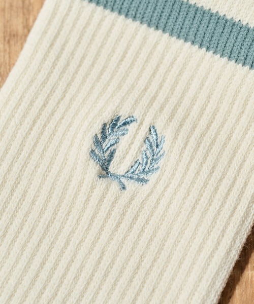 FRED PERRY（フレッドペリー）の「【FRED PERRY】TIPPED SPORTS SOCK F20010（ソックス/靴下・メンズ・ホワイト/ブルー系その他/オフホワイト/ブラック系1・25-27/23-25）」の5枚目の写真