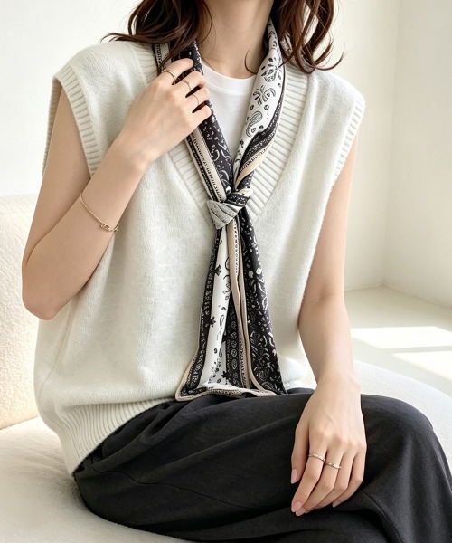 Miniministore(ミニミニストア)の「Vネックニットベストスカーフ付き 韓国風(ベスト・レディース・ブラック/グレー/ホワイト/ワインレッド/ネイビー・FREE)」の22枚目の写真