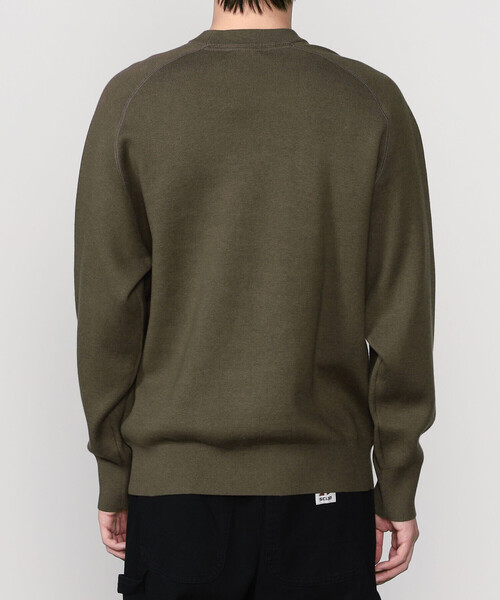 RYE TENDER(ライテンダー)の「RYE TENDER | 〈別注〉クルーネック ニット MEN(ニット/セーター・メンズ・ブラウン系その他/ブラック/ネイビー・2/1)」の11枚目の写真